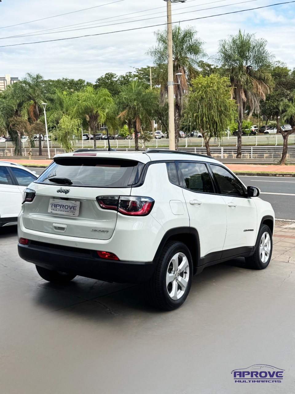 Jeep COMPASS SPORT 2.0 4x2 Flex 16V Aut. foto 4