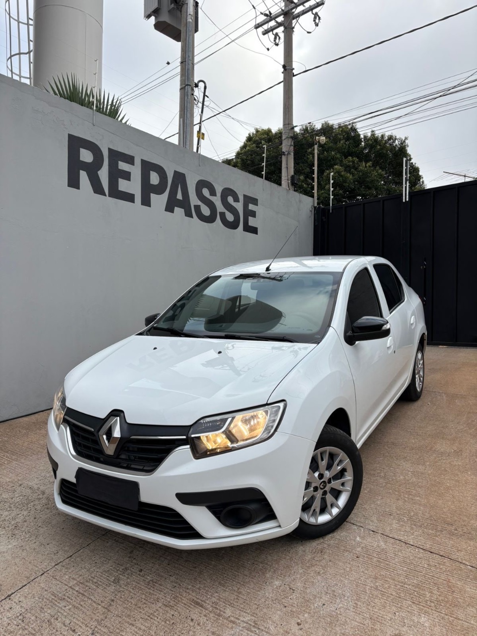 Renault LOGAN Zen Flex 1.0 12V 4p Mec.