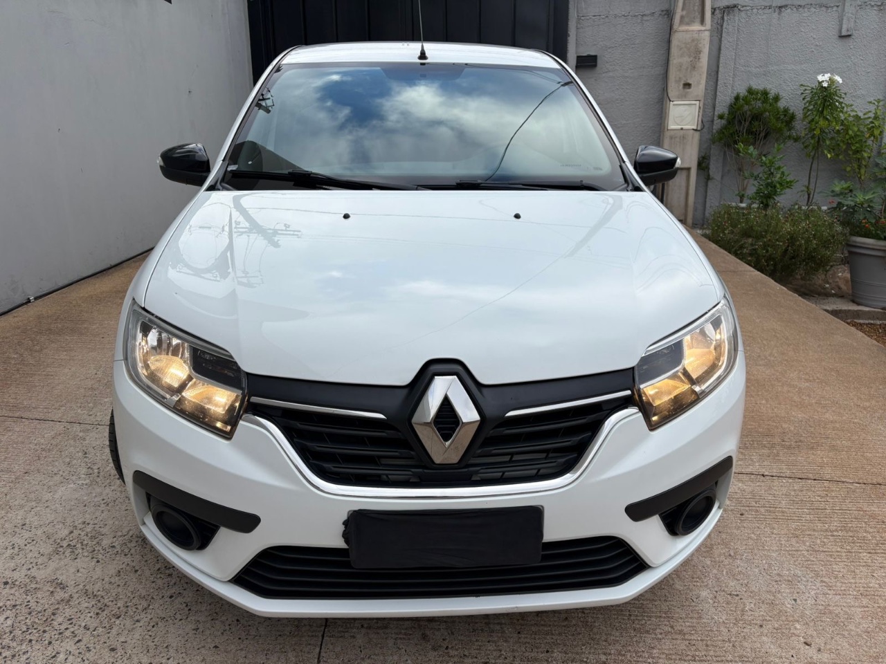 Renault LOGAN Zen Flex 1.0 12V 4p Mec. foto 7