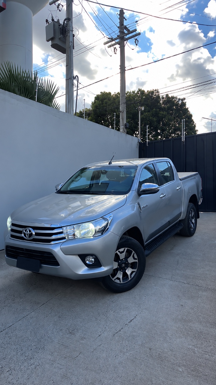 Toyota Hilux CD SR 4x2 2.7 16V/2.7 Flex Mec.