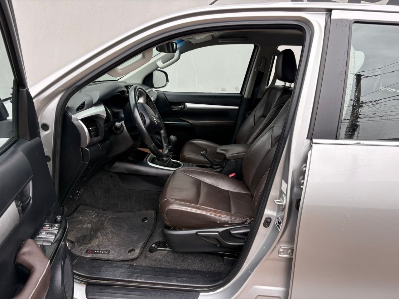 Toyota Hilux CD SR 4x2 2.7 16V/2.7 Flex Mec. foto 8