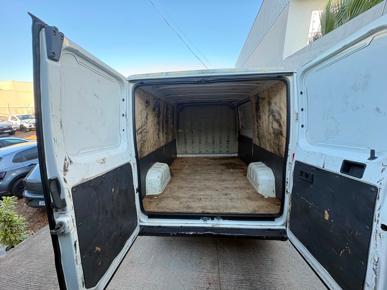 Peugeot Boxer 2.3 Furg.TB Dies. Curto/Médio 5