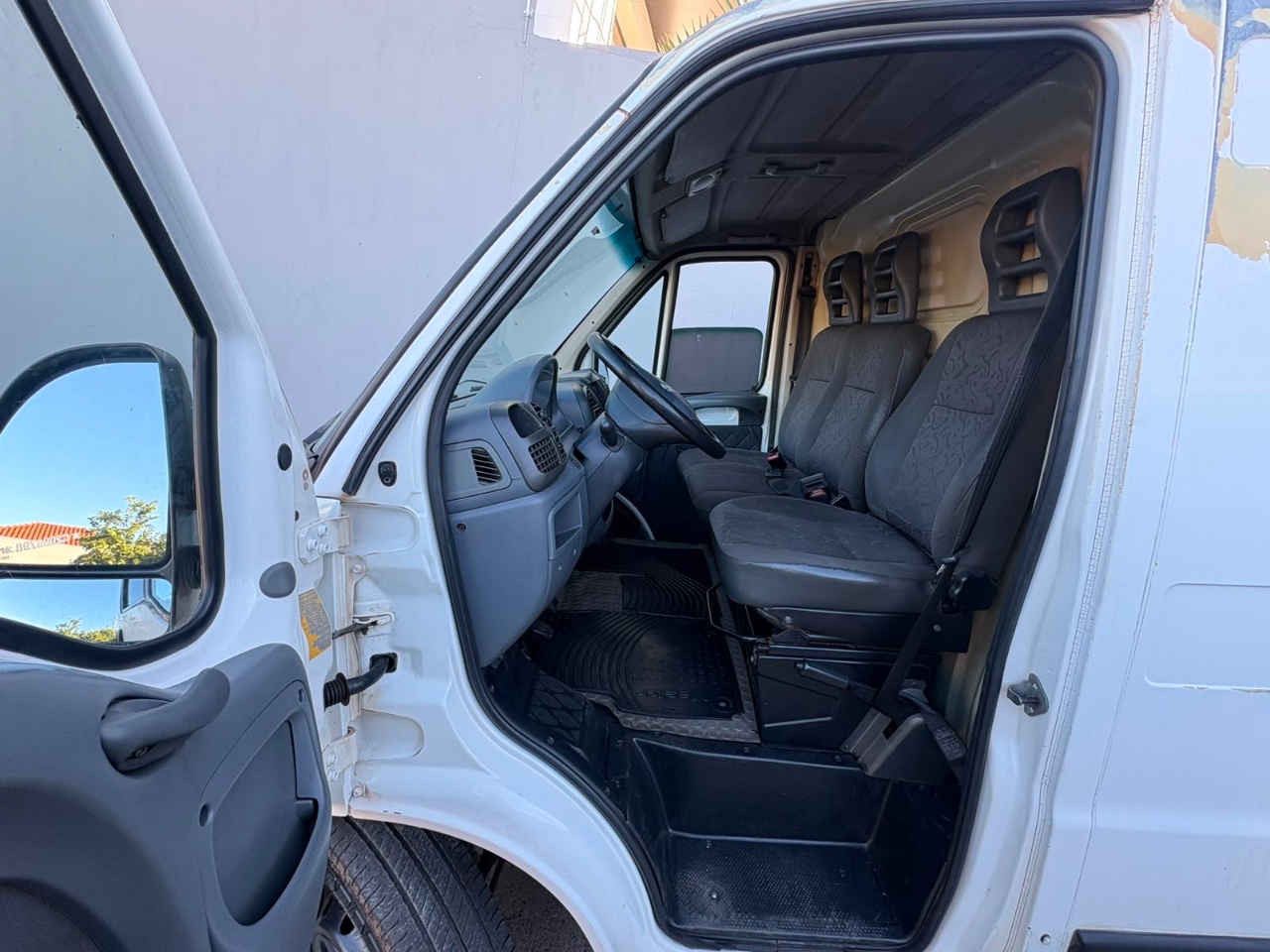 Peugeot Boxer 2.3 Furg.TB Dies. Curto/Médio 9