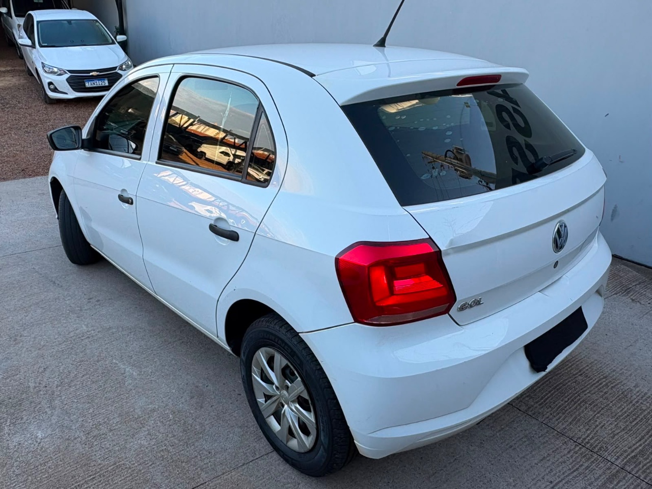 VW - VolksWagen Gol 1.0 Flex 12V 5p 3