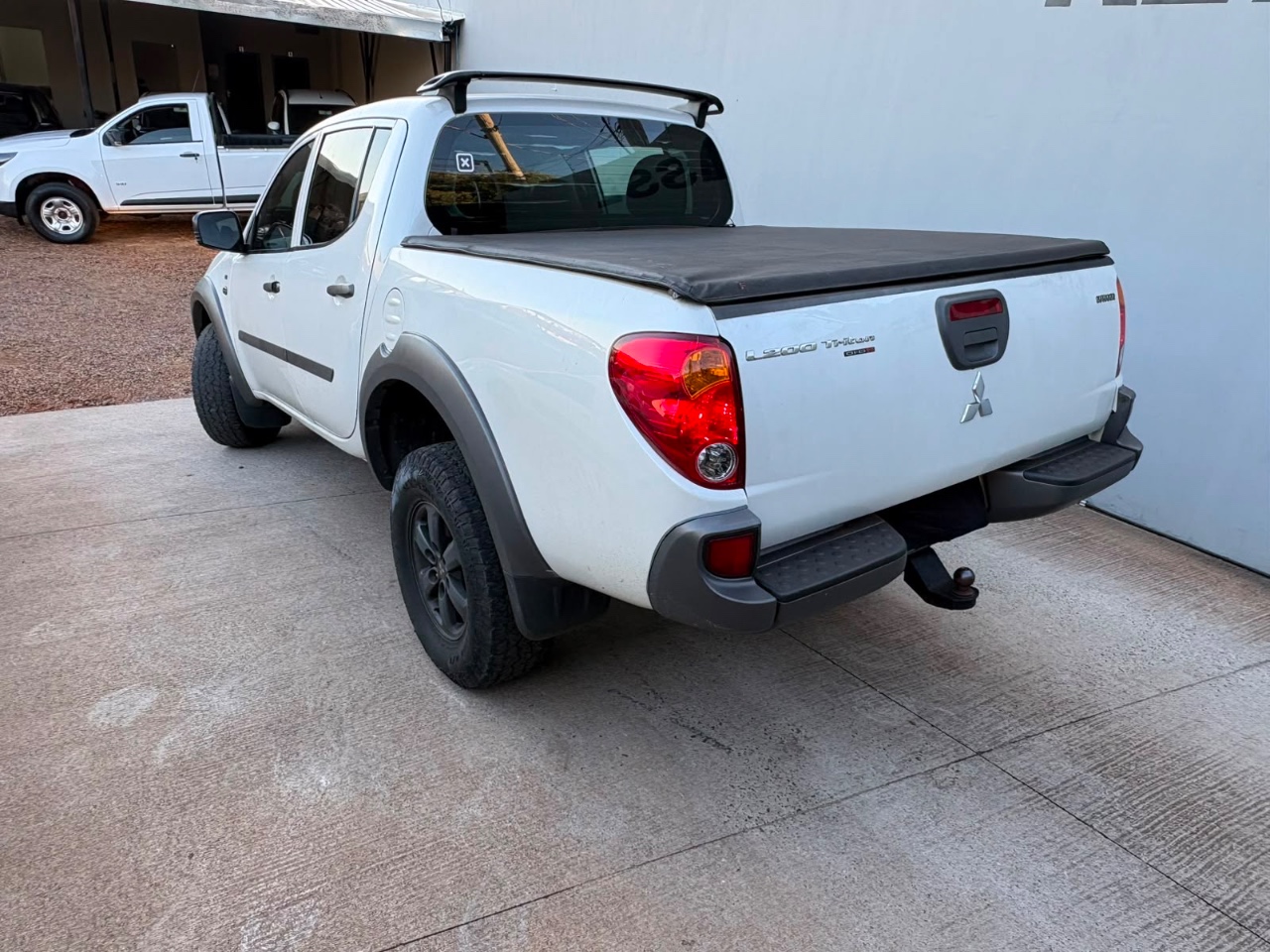 Mitsubishi L200 T.OUTDOOR 3.2 CD TB Int. Dies. Aut. 3