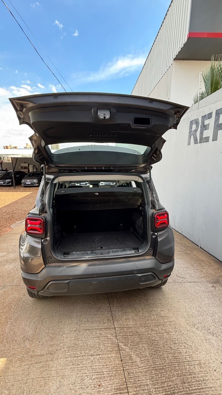 Jeep Renegade Long. T270 1.3 TB 4x2 Flex Aut. 3