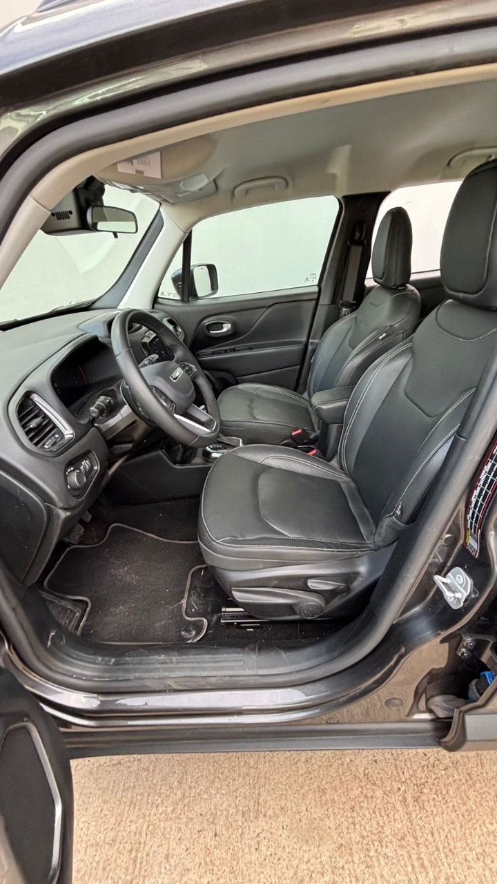 Jeep Renegade Long. T270 1.3 TB 4x2 Flex Aut. 11
