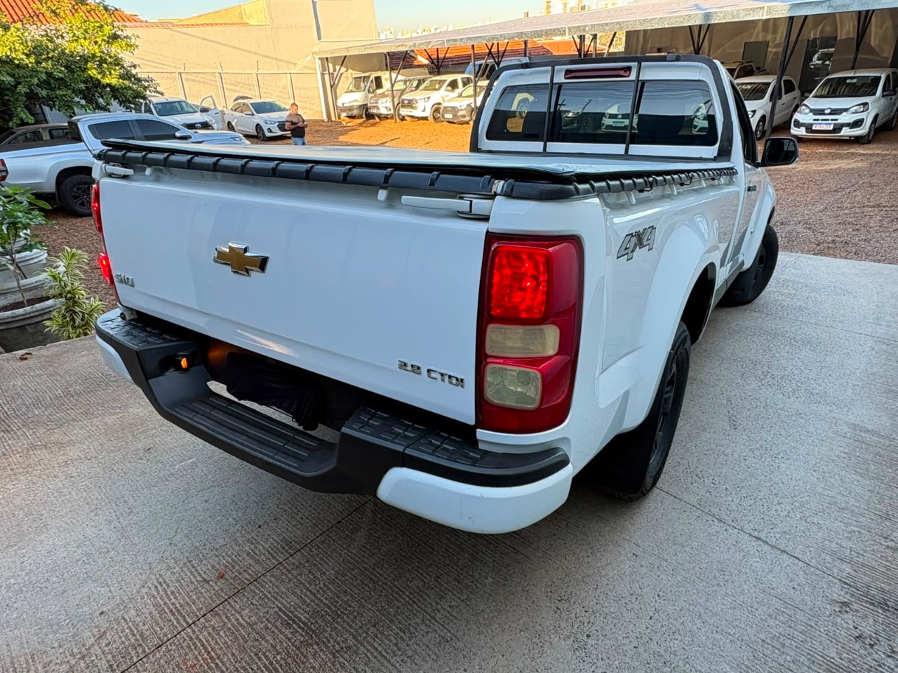 Chevrolet S10 Pick-Up LS 2.8 TDI 4x4 CS Diesel foto 5