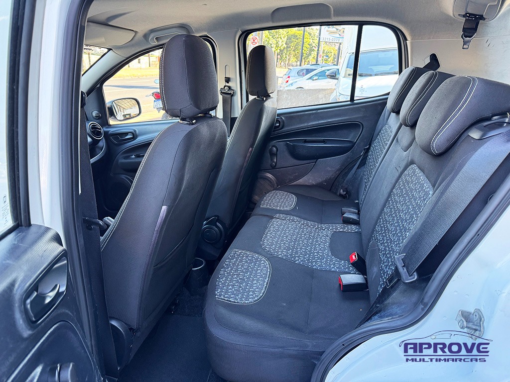 Fiat UNO ATTRACTIVE 1.0 Fire Flex 8V 5p foto 12