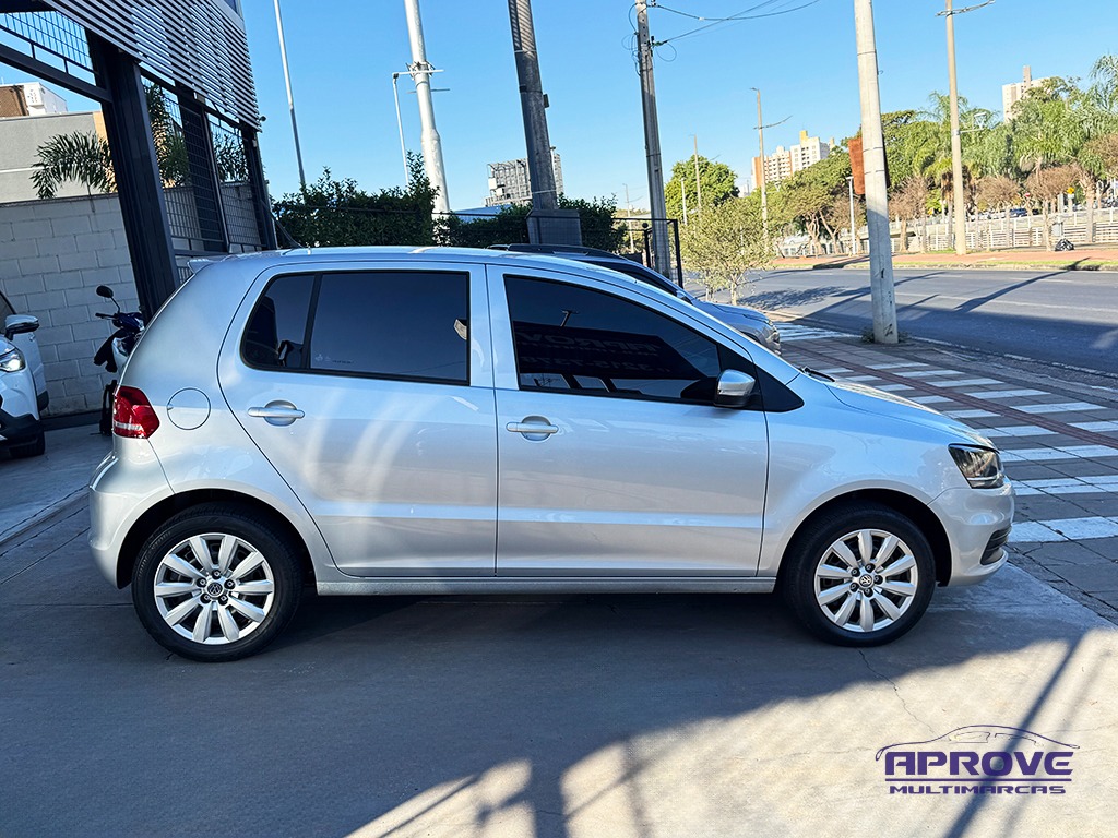 Volkswagen Fox Trendline 1.0 Flex 12V 5p foto 7