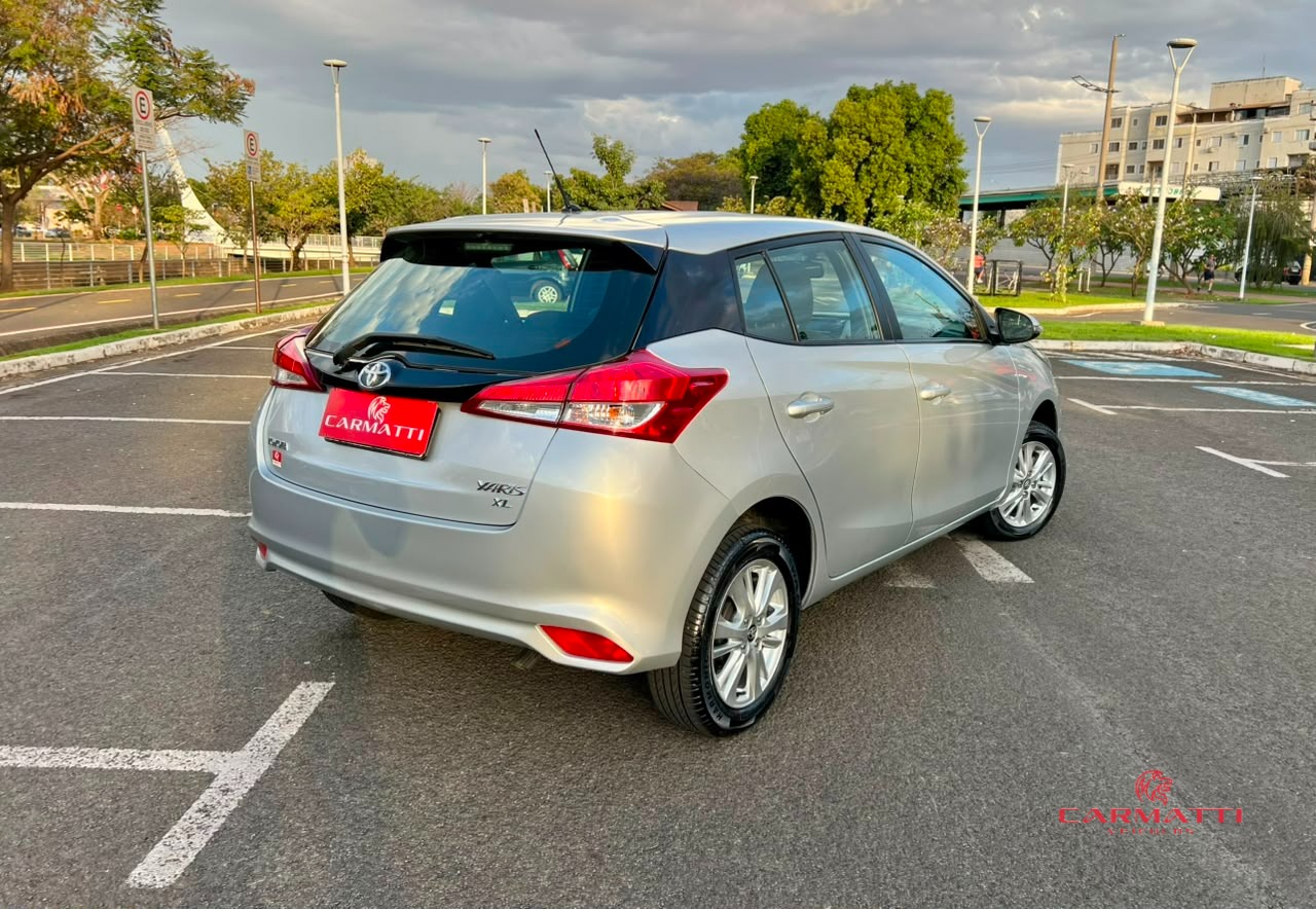 Toyota YARIS XL 1.3 Flex 16V 5p Aut. foto 4