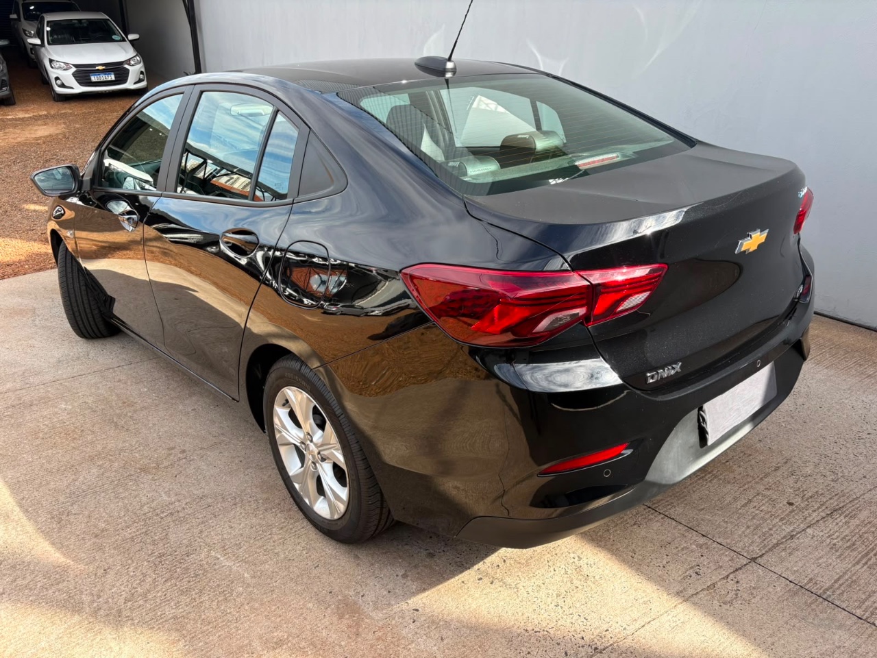GM - Chevrolet ONIX SEDAN Plus LTZ 1.0 12V TB Flex Aut. 3