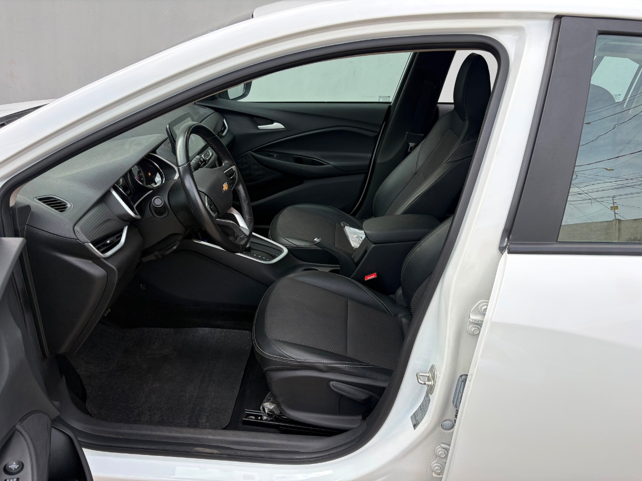 Chevrolet ONIX SEDAN Plus LTZ 1.0 12V TB Flex Aut. foto 7