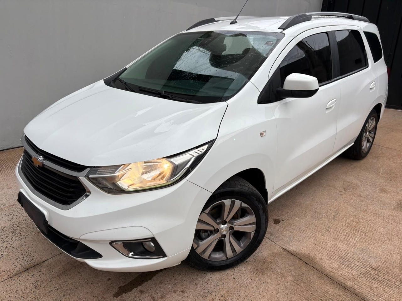Chevrolet SPIN PREMIER 1.8 8V Econo.Flex 5p Aut. foto 4