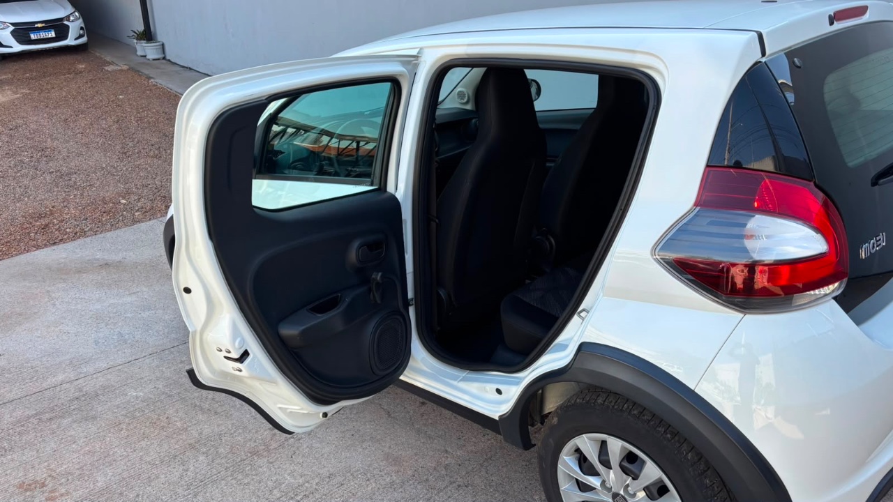 Fiat MOBI LIKE 1.0 Fire Flex 5p. 9