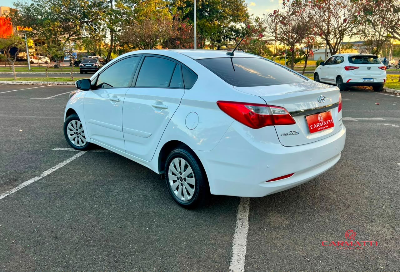 Hyundai HB20S C.Style/C.Plus 1.6 Flex 16V Aut. 4p foto 2