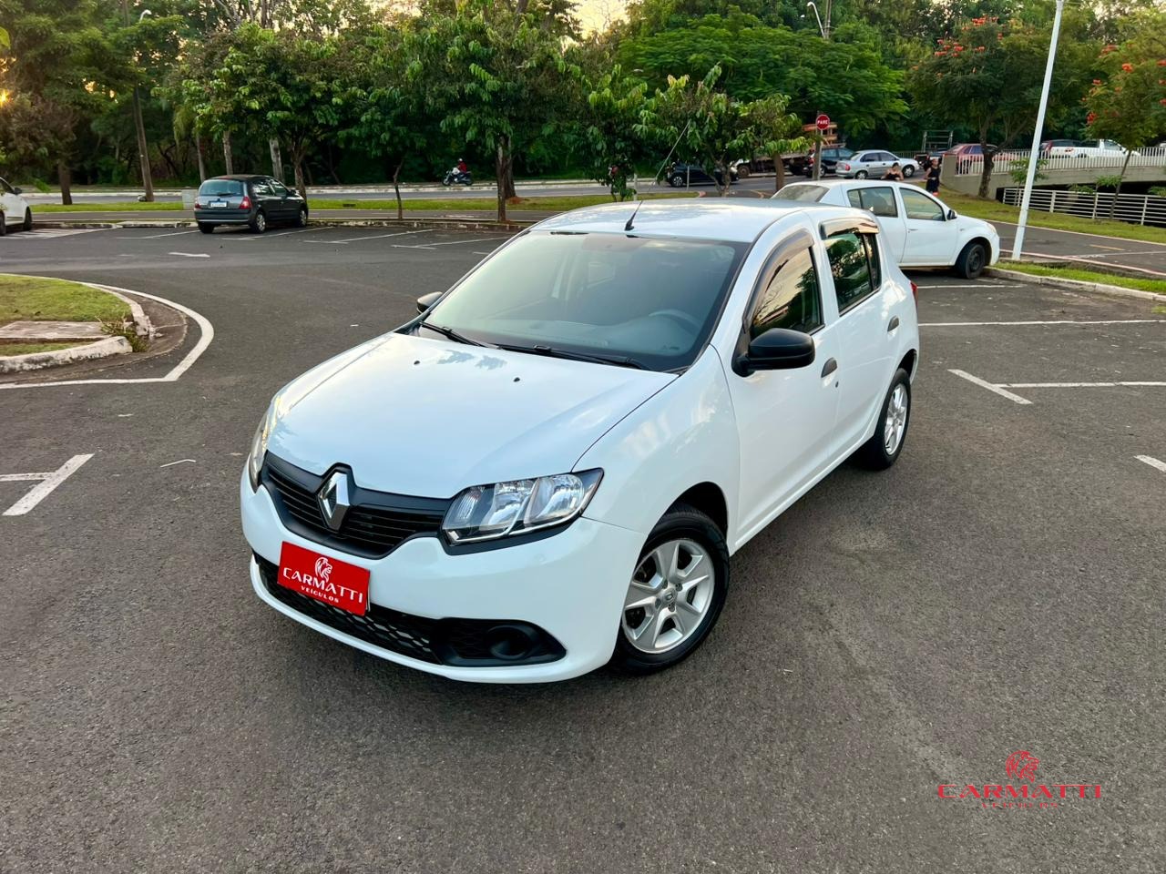 Renault SANDERO Authentique Hi-Power 1.0 16V 5p foto 3