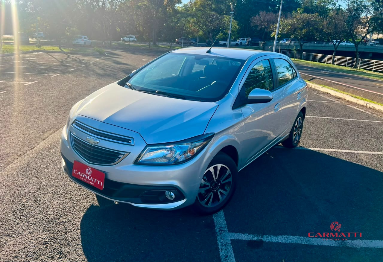 Chevrolet ONIX HATCH LTZ 1.4 8V FlexPower 5p Mec. foto 3