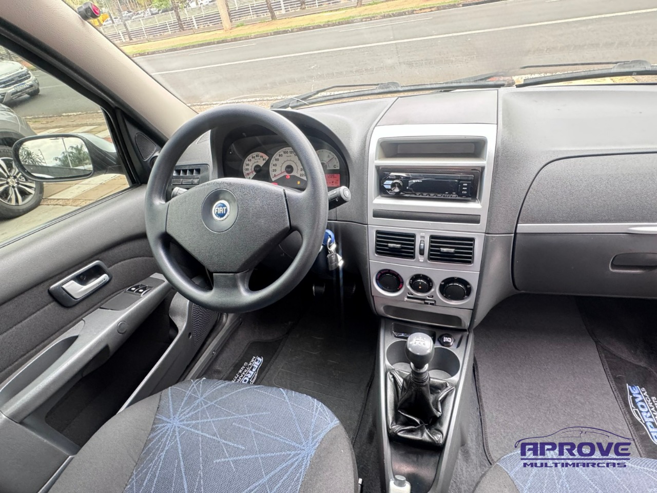 Fiat Palio ELX 1.4 Fire/30 Anos F. Flex 8V 4p 7