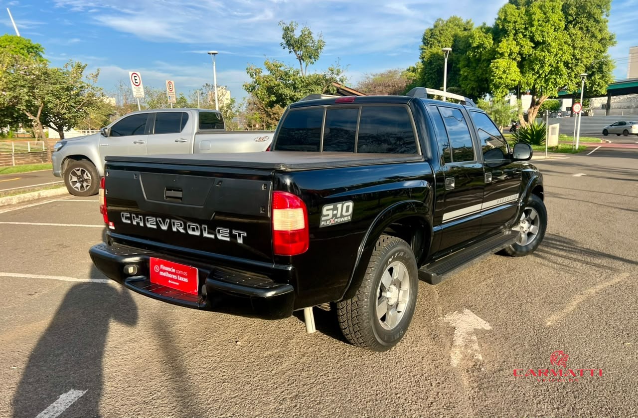GM - Chevrolet S10 P-Up Executive 2.4 MPFI F.Power CD 4