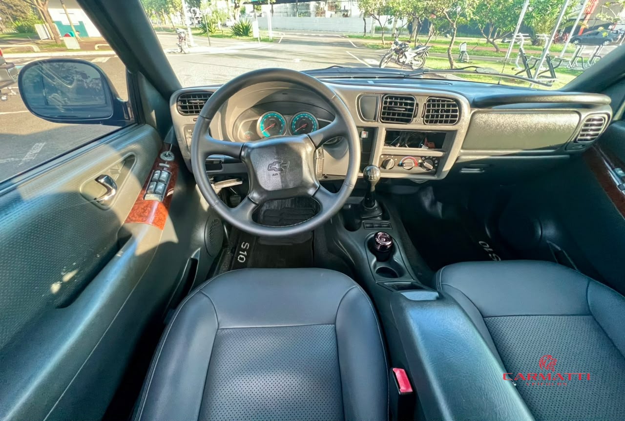 GM - Chevrolet S10 P-Up Executive 2.4 MPFI F.Power CD 6