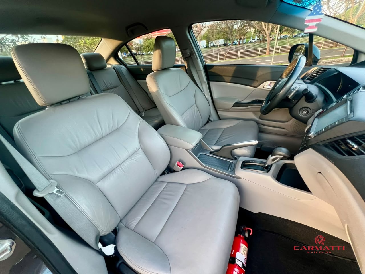 Honda Civic Sedan LXR 2.0 Flexone 16V Aut. 4p foto 8