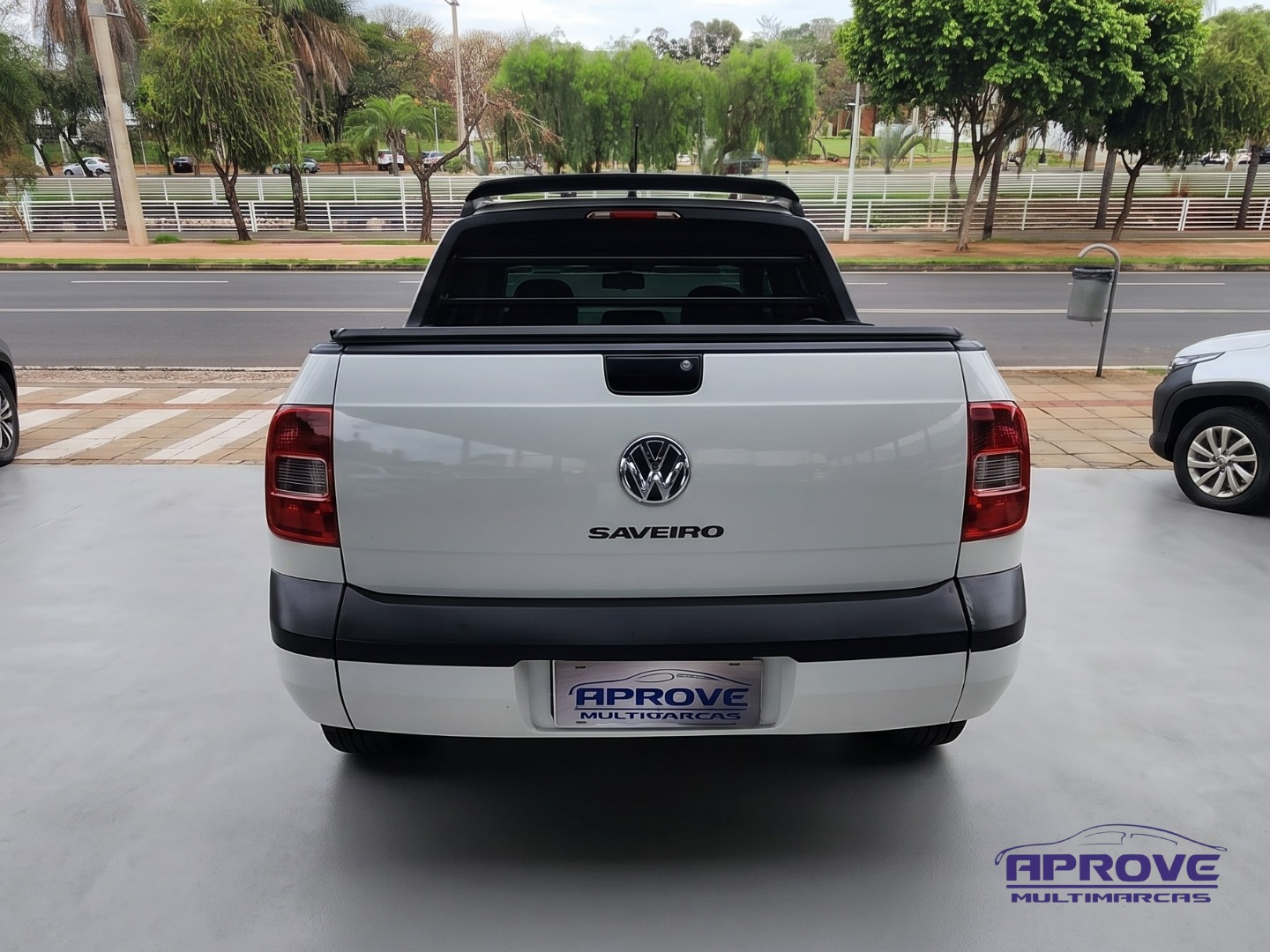 VW - VolksWagen Saveiro Trendline 1.6 T.Flex 8V CD 6