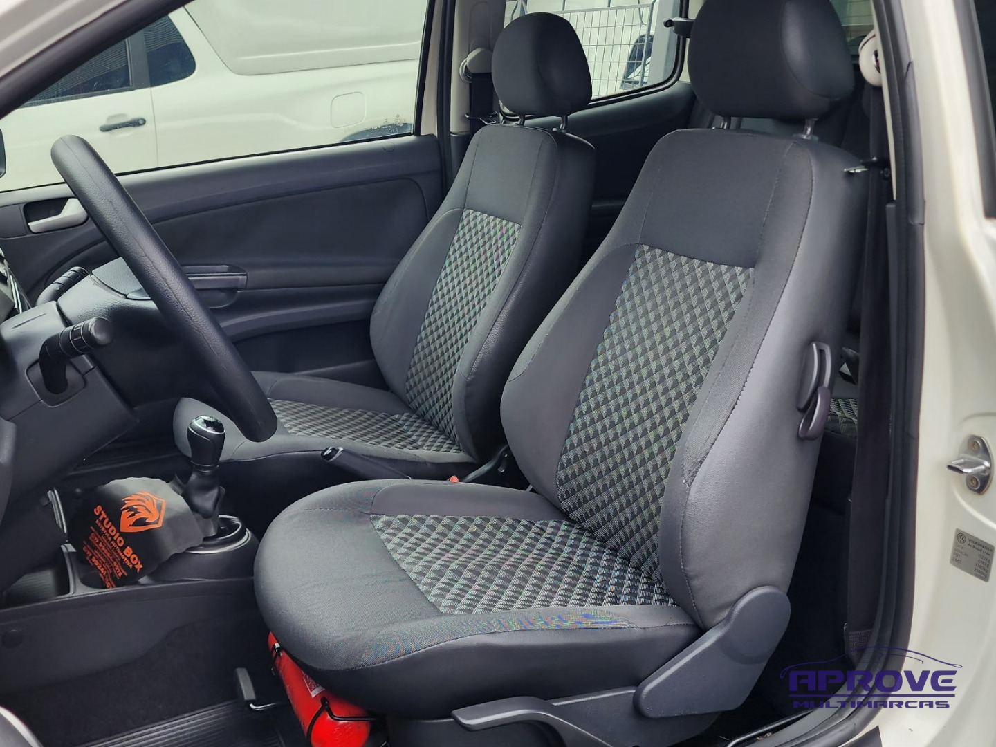 VW - VolksWagen Saveiro Trendline 1.6 T.Flex 8V CD 9