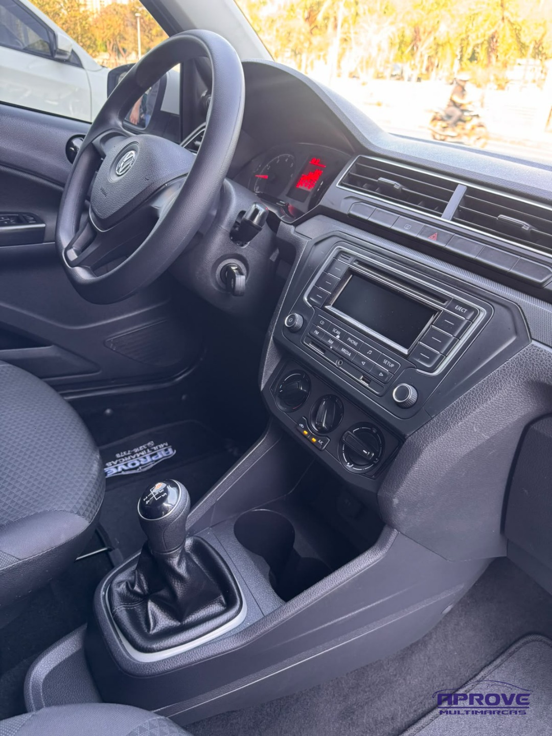Volkswagen VOYAGE 1.0 Flex 12V 4p foto 9
