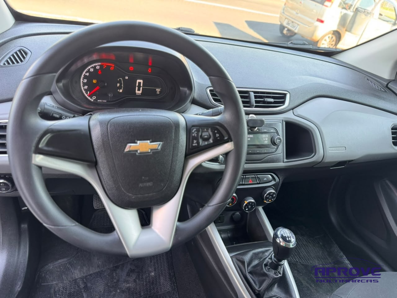 Chevrolet ONIX HATCH LT 1.0 8V FlexPower 5p Mec. foto 10