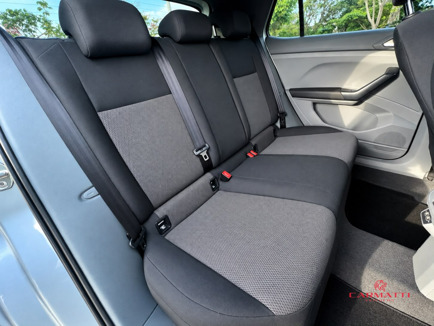Volkswagen T-Cross 200 TSI 1.0 Flex 12V 5p Aut. foto 8