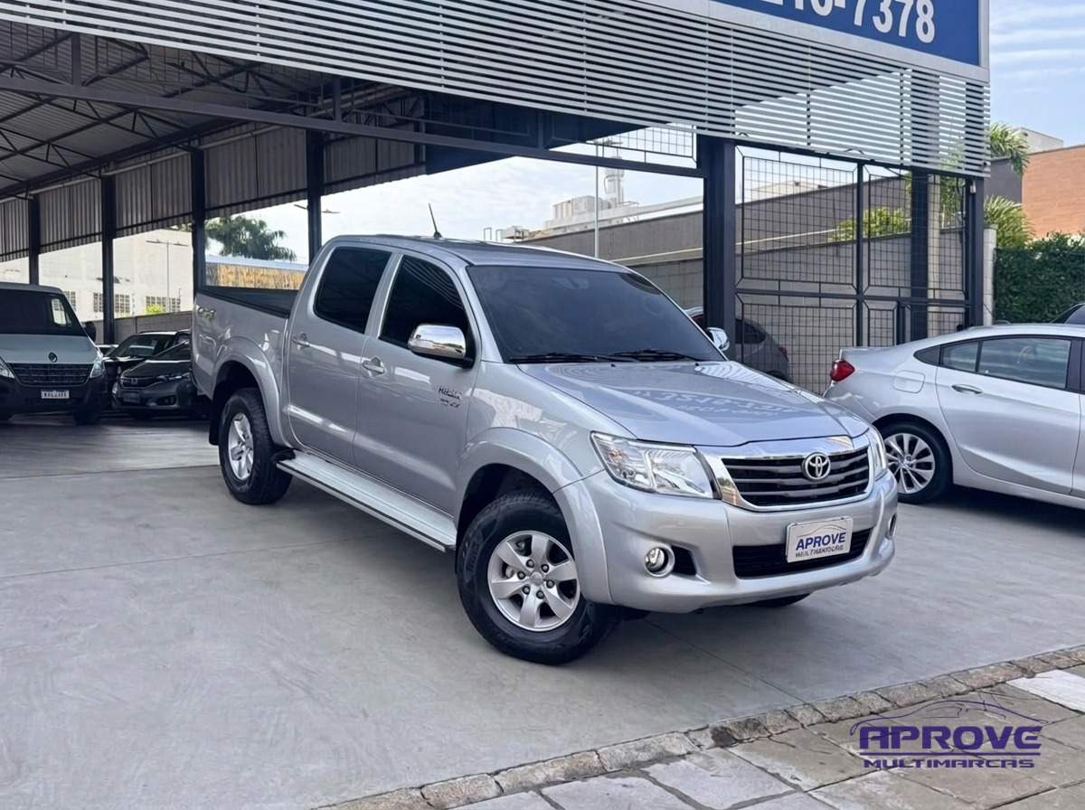 Toyota Hilux CD SRV 4x4 2.7 Flex 16V Aut. foto 2