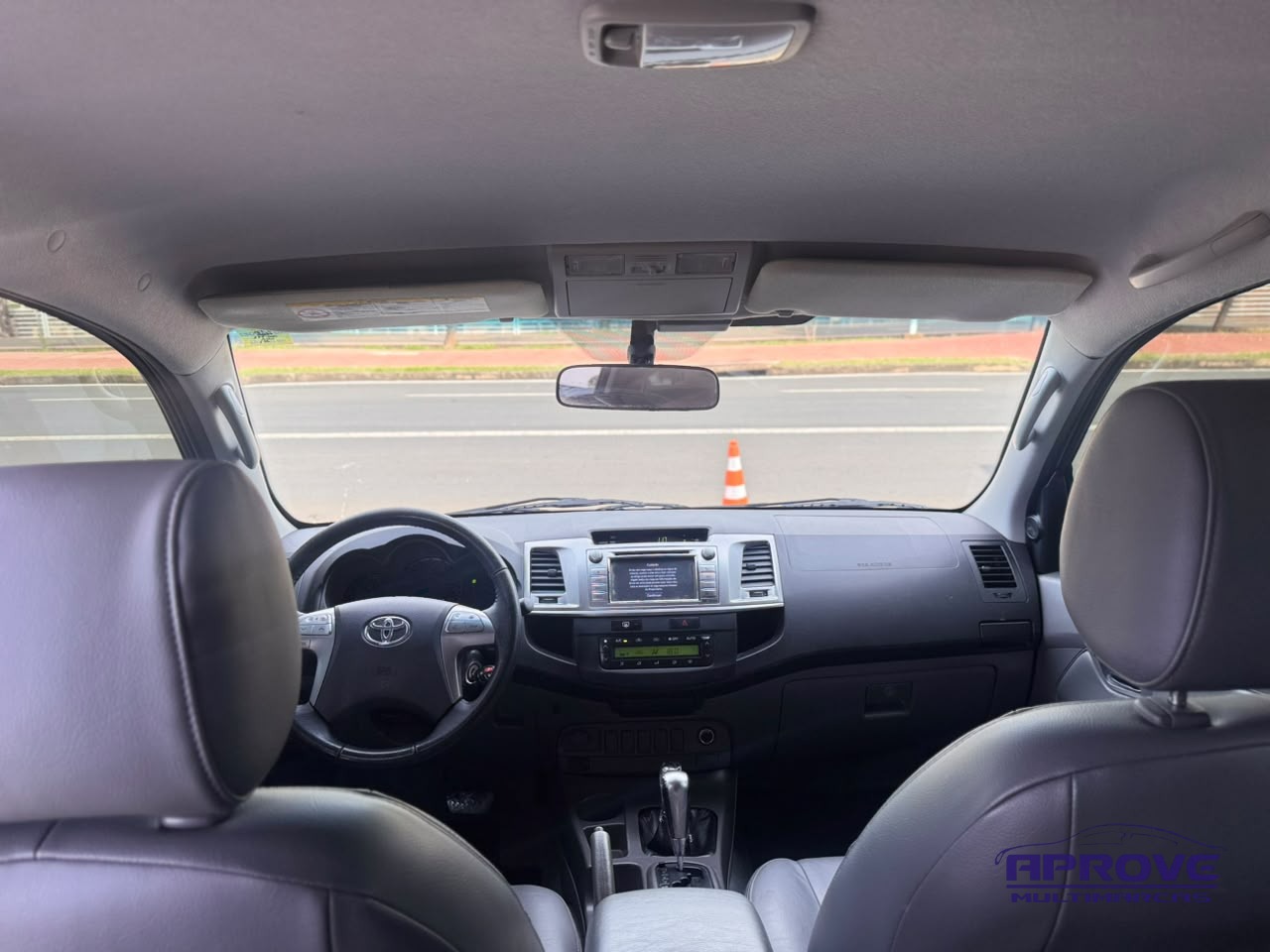 Toyota Hilux CD SRV 4x4 2.7 Flex 16V Aut. foto 7