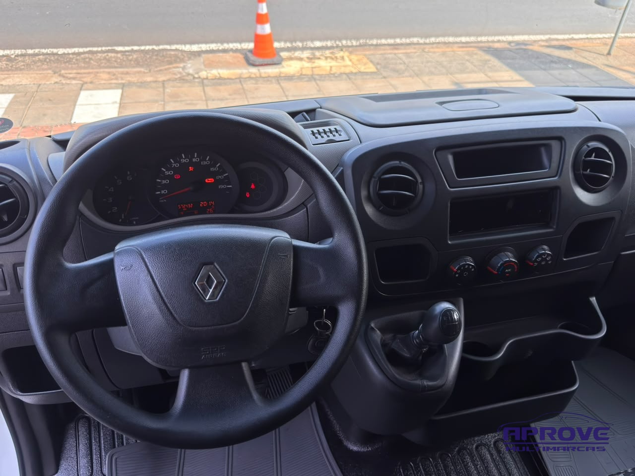 Renault Master 2.3 dCi Furgão 16V Diesel 7
