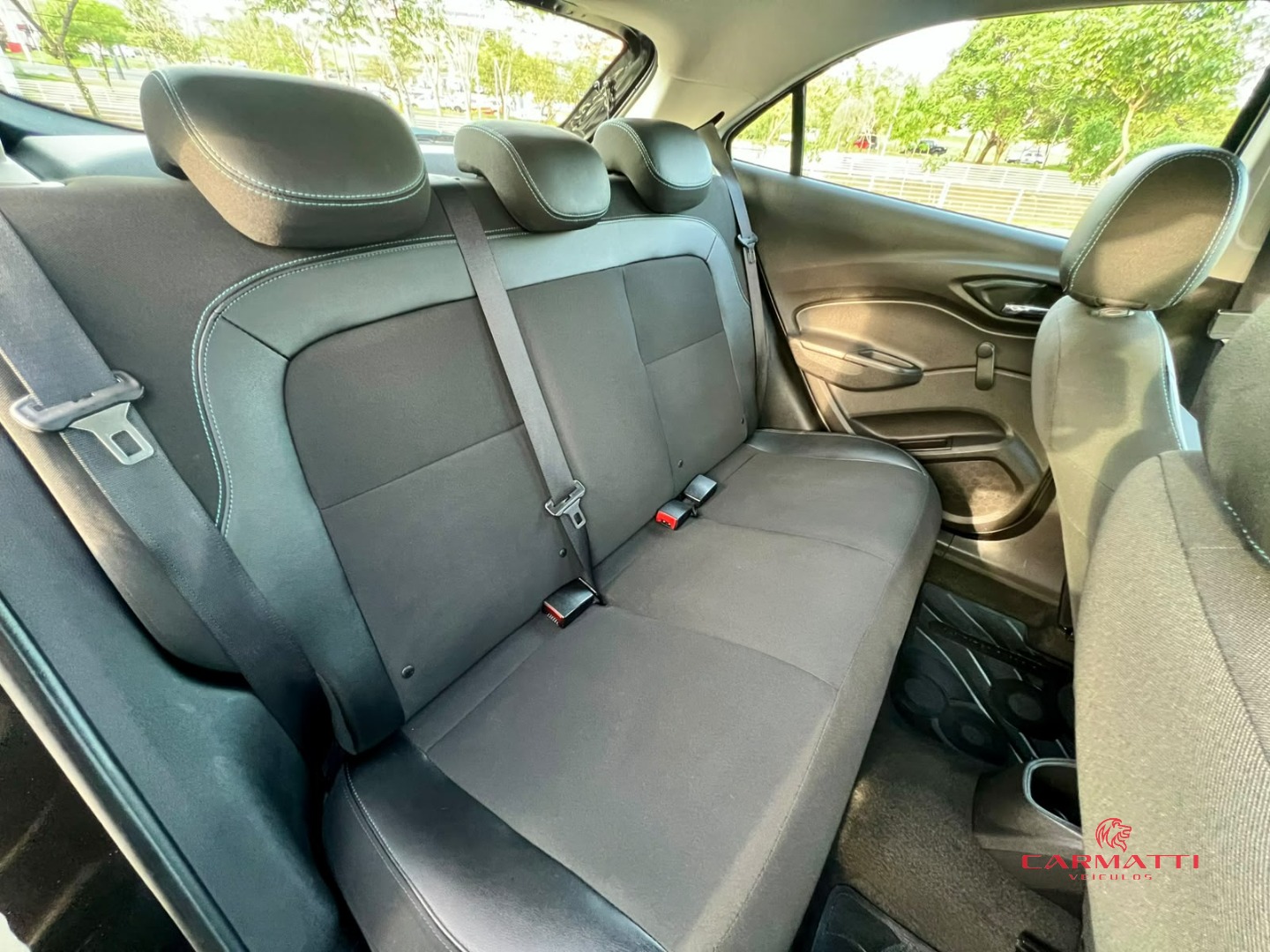 Chevrolet ONIX HATCH LT 1.0 8V FlexPower 5p Mec. foto 8