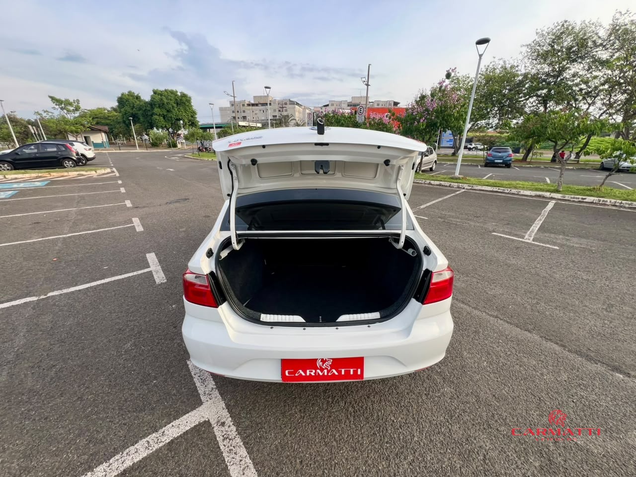 Volkswagen VOYAGE 1.6 MSI Flex 8V 4p foto 10