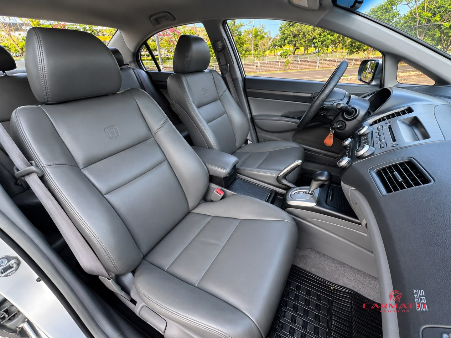 Honda Civic Sedan LXS 1.8/1.8 Flex 16V Aut. 4p 6