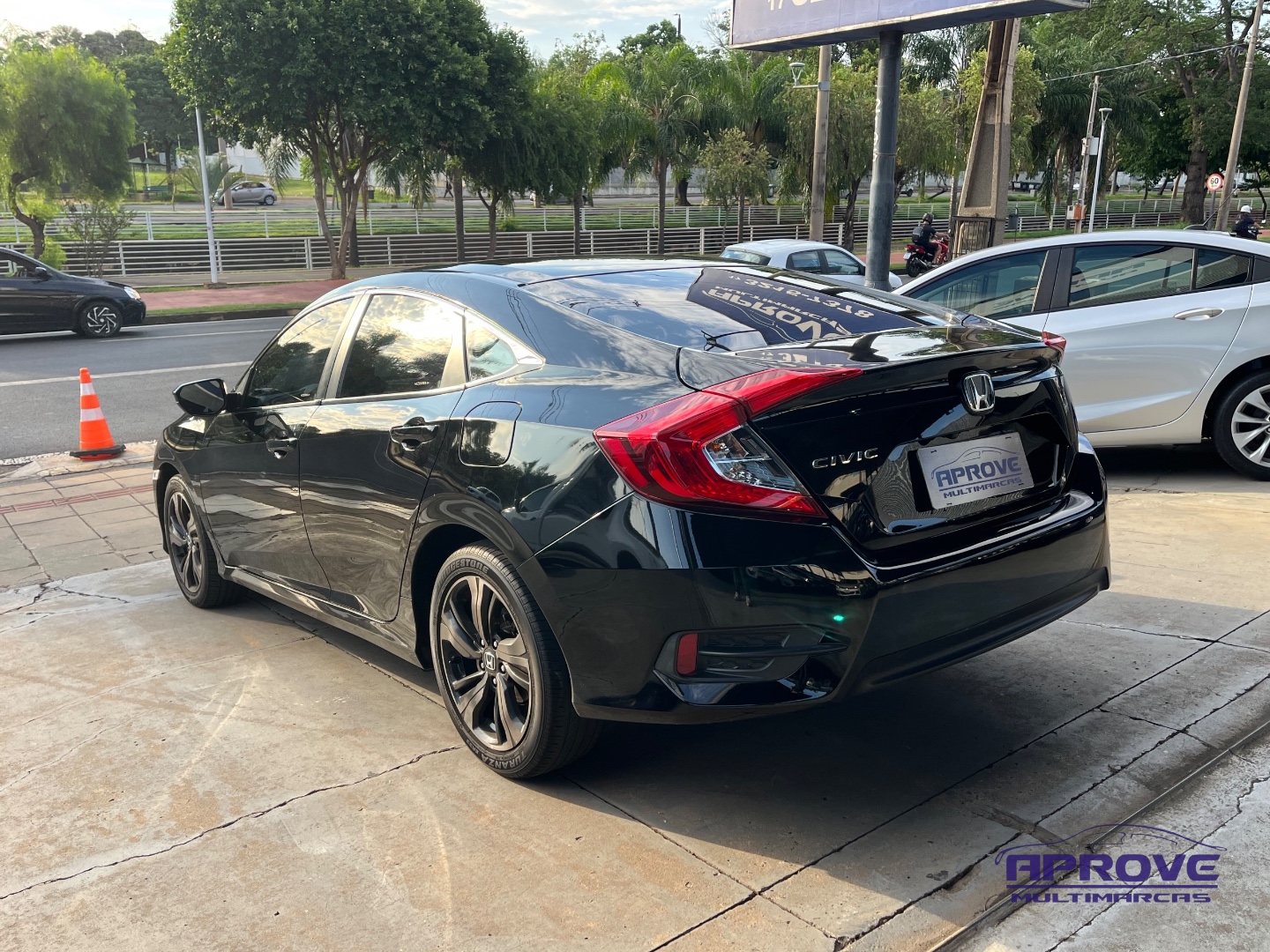 Honda Civic Sedan SPORT 2.0 Flex 16V Aut.4p 6