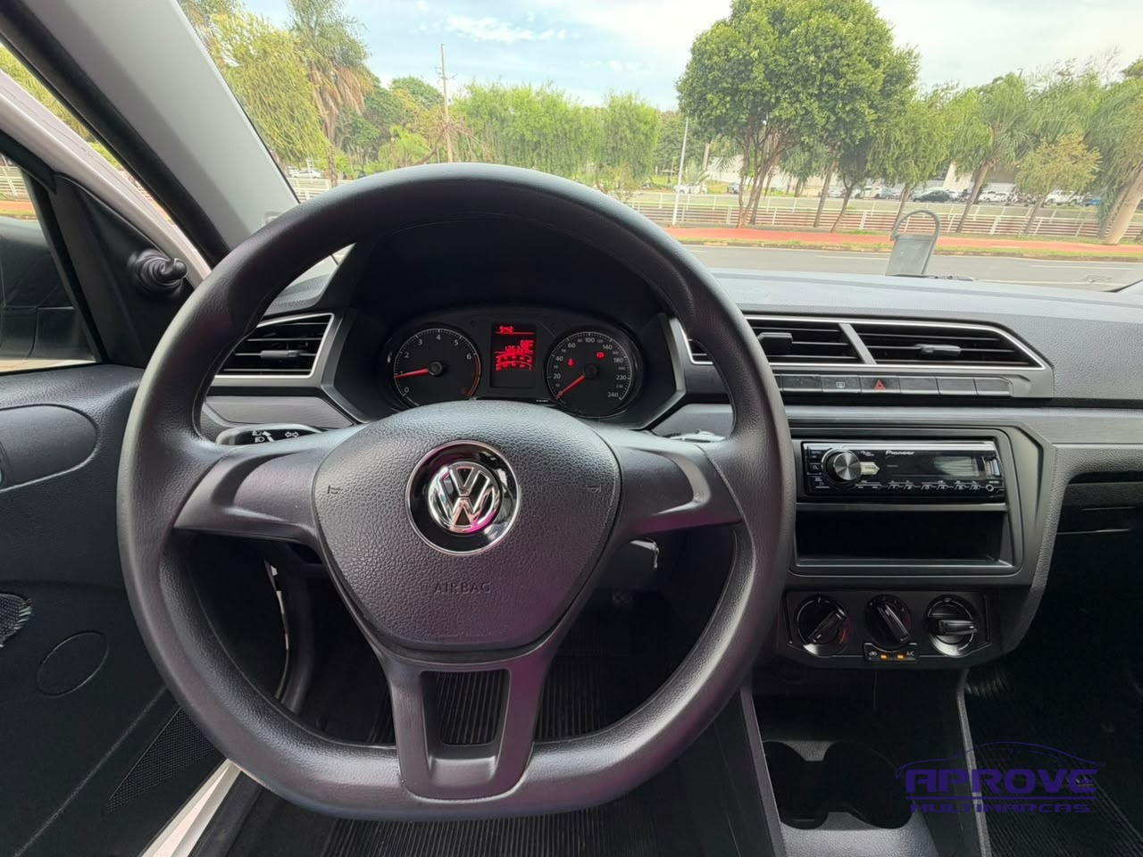 VW - VolksWagen Gol Trendline 1.6 T.Flex 8V 5p 7