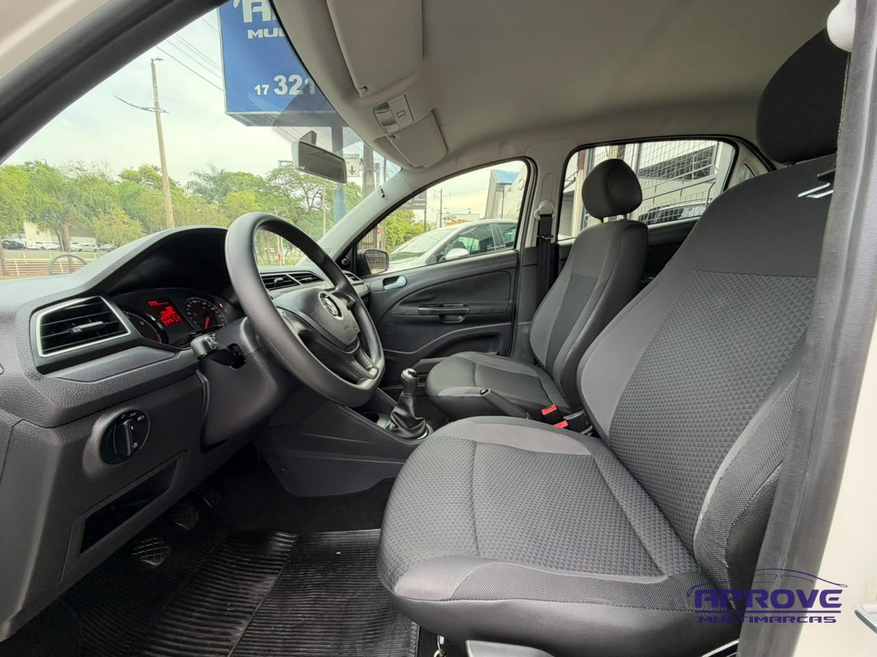 VW - VolksWagen Gol Trendline 1.6 T.Flex 8V 5p 8