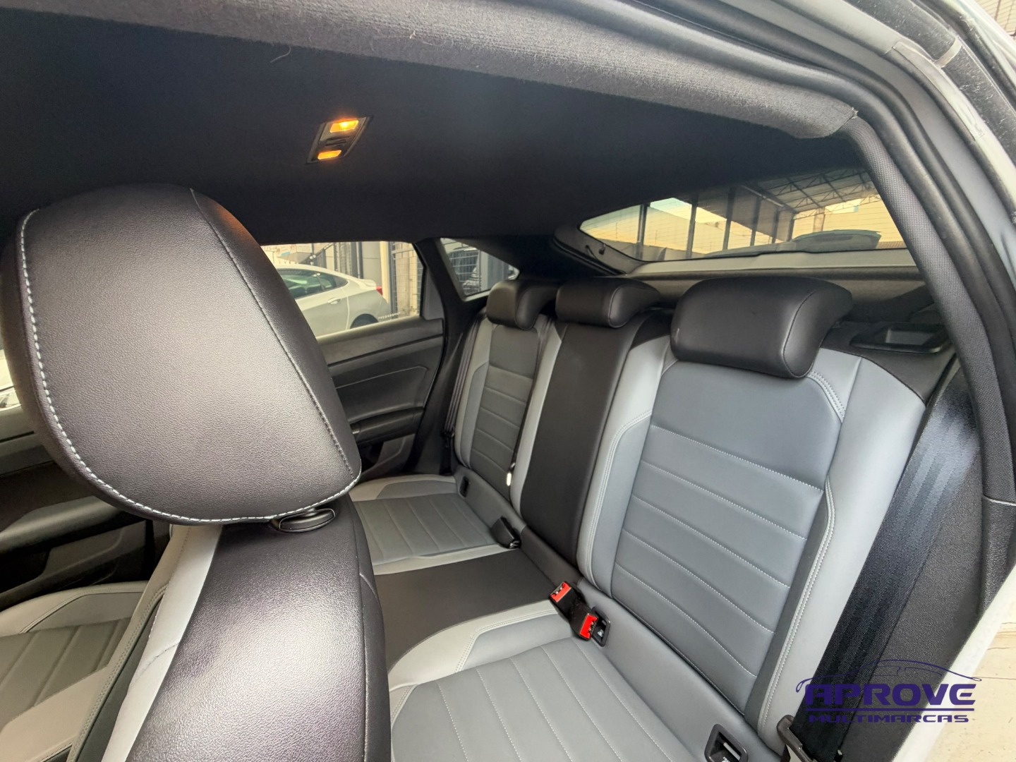 VW - VolksWagen Nivus Highline 1.0 200 TSI Flex Aut. 10