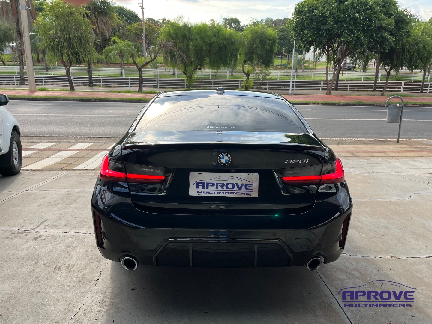 Bmw 320iA 2.0 TB M Sport A.Flex/M.Sport 4p foto 7